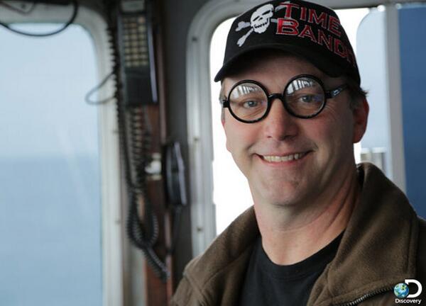 DeadliestCatch's tweet image. Make your #CatchGame crew lineup look as good as @capt_andy does in these fashionable glasses: Discovery.com/CatchGame