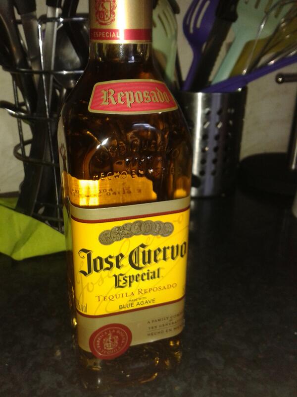Laney_91's tweet image. Free tequila #saltandlemon