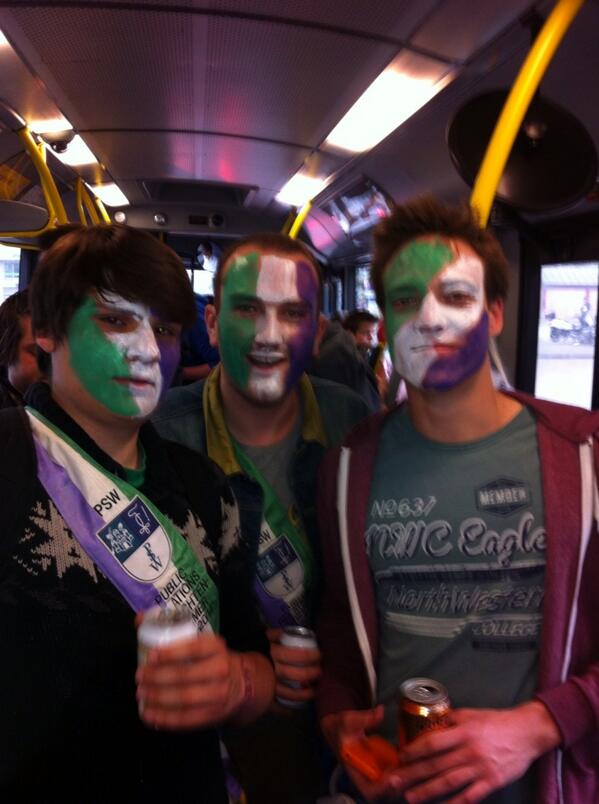 Supporters present! #PSW Antwerpen