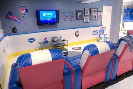 Hockey__Talk's tweet photo. Rangers theme basement man cave #2013StanleyCupPlayoffs http://t.co/TjDfWBoHYi