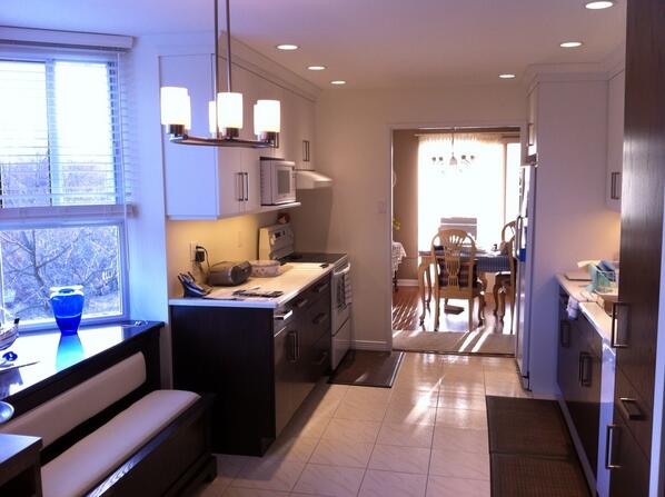 millarconstruct's tweet image. Here's another kitchen reno we finished recently. More pics to follow on my site.
