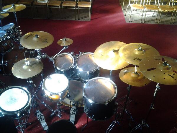 keaganlinks's tweet photo. My setup http://t.co/DO3arxkTNm