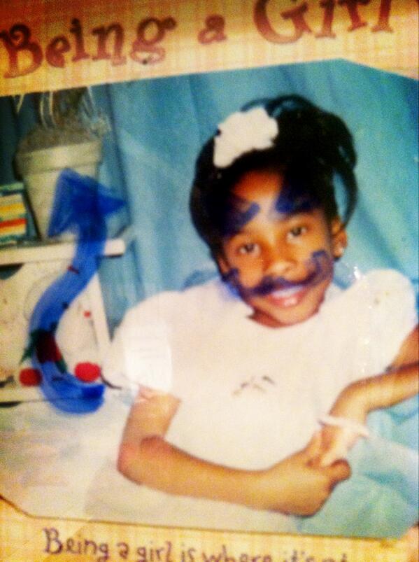 ShanekaBono's tweet image. So this is what my little sister thinks of me..... 😠 #thanksash #shelovesme #deepdowninside