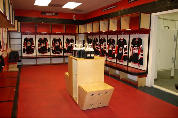Hockey__Talk's tweet photo. My favorite room of all, where unexplainable things happen. http://t.co/I7rSIlnfHQ