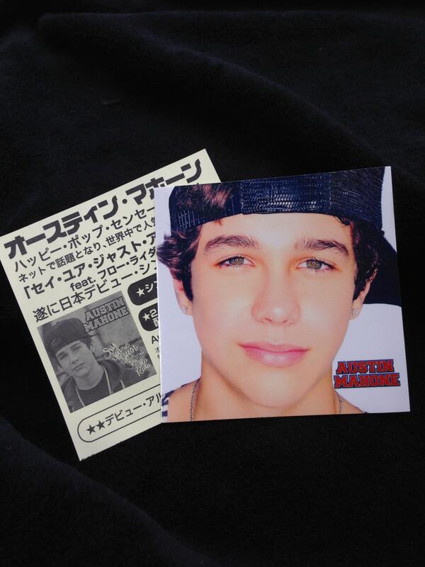 AustinMahoneJP's tweet photo. 実施中～！⇒【祝!!来日直前プレゼント企画☆第2弾】オースティン・マホーンのステッカーを10名様に差し上げます！フォロー＆これをRTで応募完了。締切5/13正午。当選発表はDMにて http://t.co/otbVBLAFsn #MahomiesJP