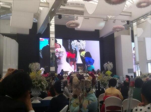CHYEORA's tweet photo. ภาพงานแต่ง http://t.co/O4NSeujhq6