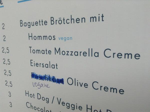 KochzeichenD's tweet photo. @veggie_love #rp13 das Oliven Brötchen ist ubrigens auch vegan, ohne Frischkase, bloß nicht auf der Karte bisher.. http://t.co/DwTeDqjaak