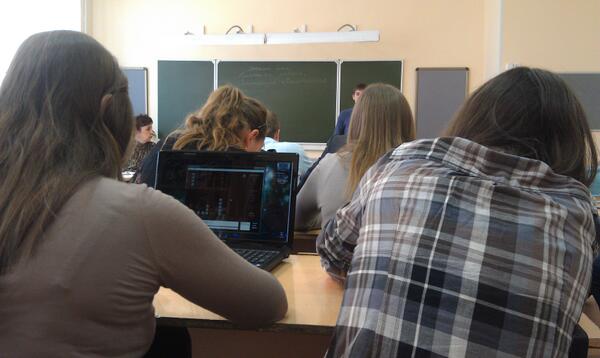 BrutskayaJulia's tweet photo. Всё в норме #литература http://t.co/cJPL4vftDS