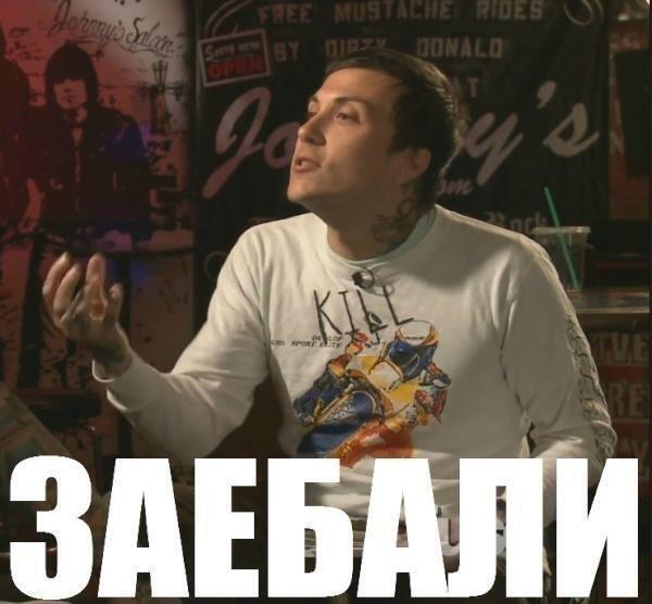 stabrovskayaa's tweet photo. когда по тв показывают передачу про интернет-зависимость, и все твои родственники:
-вот это про тебя,слушай, какой ты http://t.co/AKEIDpYoFH