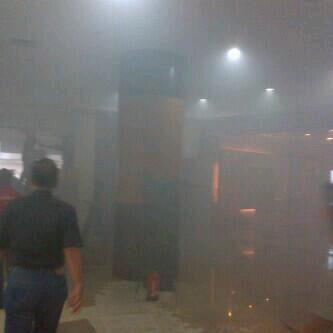 Foto Kebakaran Solaria DM Banjarmasin 8 Mei 2013