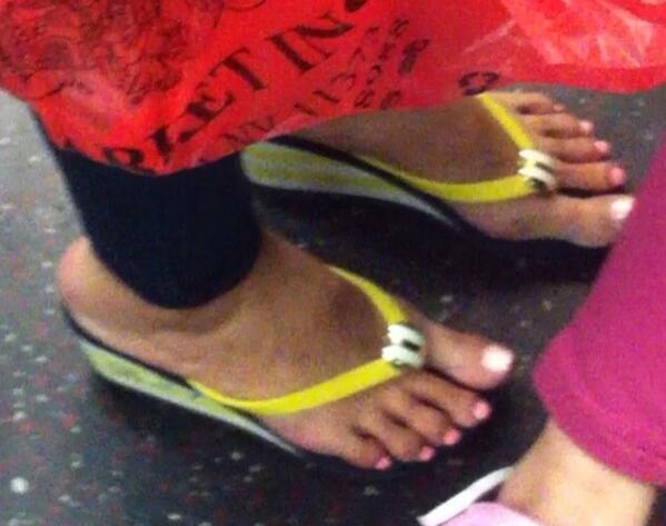 drunkelvis's tweet photo. Sexy #feet Asian subway Hunny 2 @CreepFan @FemaleFeet_ http://t.co/WV35uoDdzu