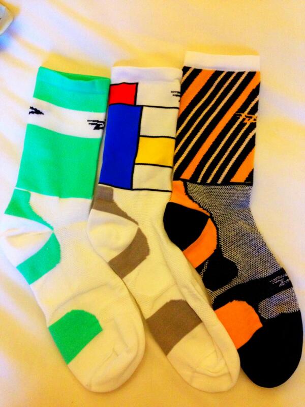 Never thought I'd get this excited about socks but man these things rock! <a href="/Sean_Sako/">Sean Sakinofsky ®</a> #defeet