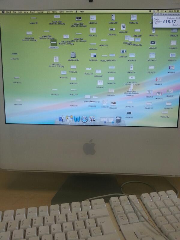 amelia_perks's tweet image. Omg i am so unorganised hahaha #screenshots #hatecomputers!