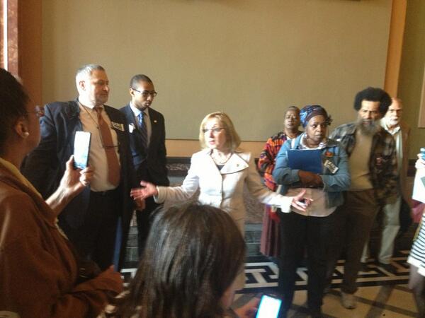 PplsLobbyInst's tweet photo. “@tobitac: Rep @cjmitchell stands with us "We need to invest in our ppl"  #twill” so does @RobynGabel http://t.co/KKh220alYk