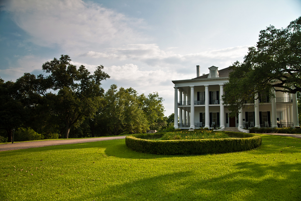 This Mother's Day, treat your mom to a gift card for dinner &amp; an overnight stay at Dunleith.