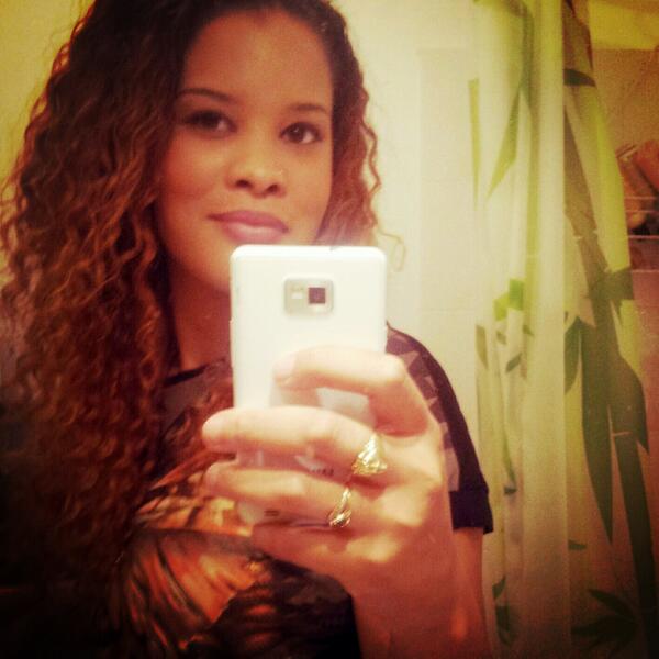 stephanybrown's tweet photo. Kiss les loulou bonne nuit http://t.co/VvxnICjD3H
