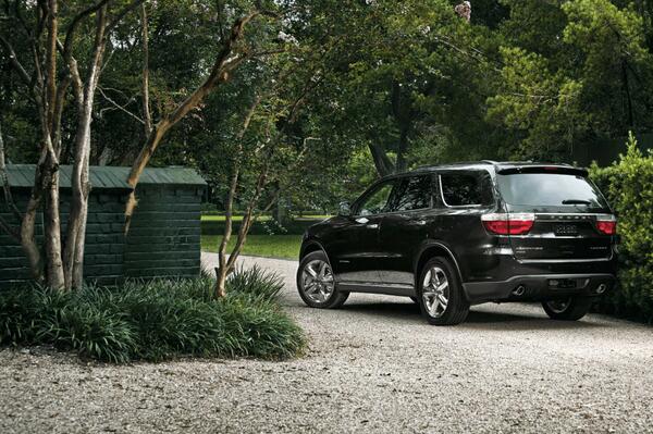 ToDriveWriters's tweet image. ToDrive review: Dodge Durango Citadel a burly, powerhouse of an SUV. bit.ly/10bMKZI  #dodge #suv #carreview