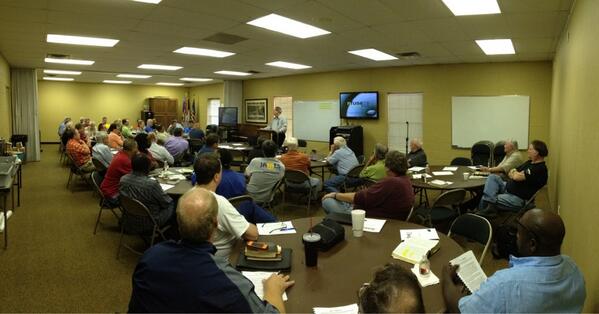 drrickmorton's tweet image. Listening to @tebmtm talk to a room of men about 1-to-1 mentoring/discipleship #2Tim2:2 #nFuse2:8 @myfaithbaptist
