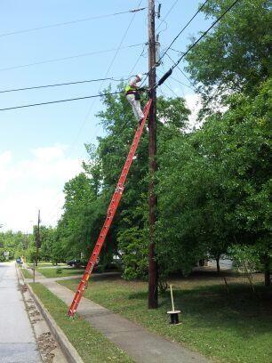 _GA_Boy's tweet image. U know at work chillin on a pole