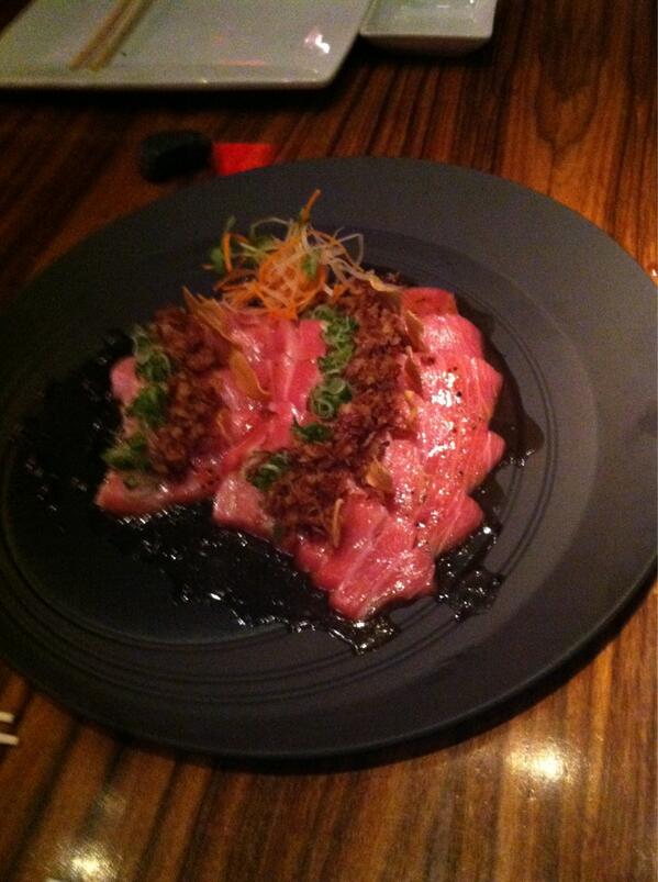 BartMahoney's tweet photo. @MGMGrand @ShibuyaLV  toro sashimi!!!   Black truffle vinaigrette,..  #lasvegas http://t.co/SYrR7i3hVK