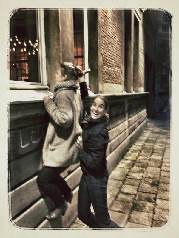 KellyVB80's tweet image. Live #cafecorsari :-)