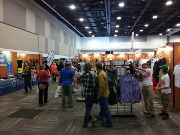 RaceMerch's tweet image. Let the @OttawaMarathon begin!