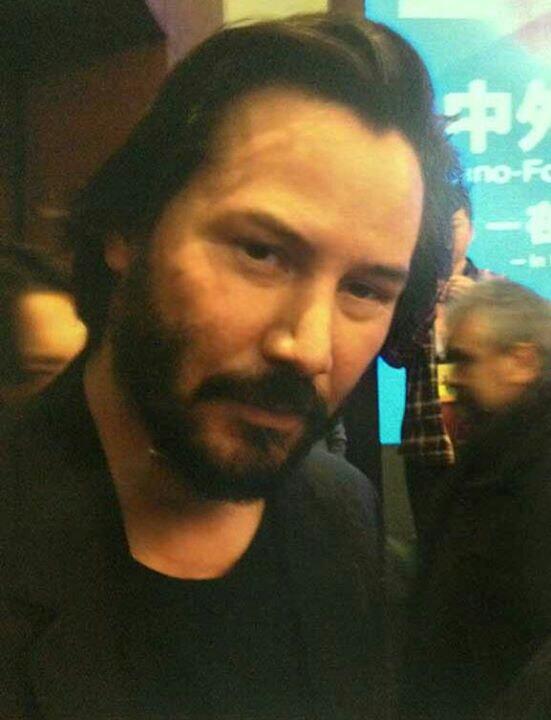 ReevesOnline's tweet photo. #cannes #frankfurt #china miss you.. http://t.co/aZ8GaFY2Hu