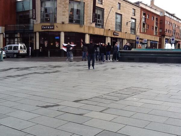 #edl supporters in #sheffield #barkerspool police on scene