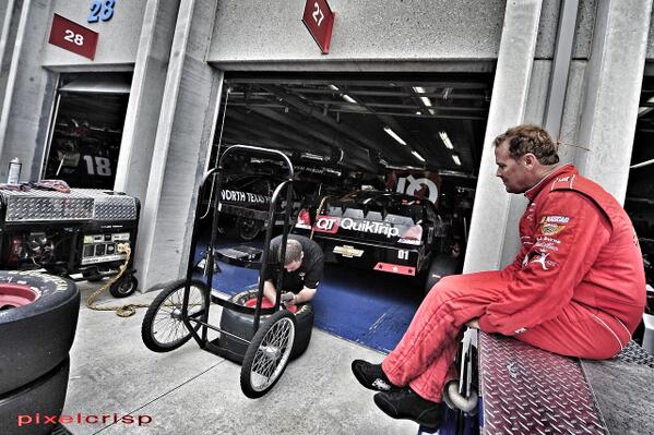 MikeWallace01's tweet photo. “@pixelcrisp: .@MikeWallace01 relaxes in the @CLTMotorSpdwy garage area #NASCAR http://t.co/pMGjFX5rsb”

Cool shot!