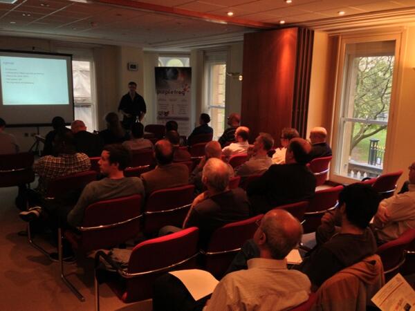 PurpleFrogAlex's tweet image. Now for @SQLRich who&apos;s showing us about indexing &amp;amp; performance #sqlfaq #sqlpass @SQLMidlands