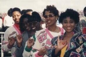 DrDanniG's tweet image. 5 of the 10 Untouchables... @ncatsuaggies #AlphaPhi #Spring87 #AKA #SkeeWee 
Robyn, Becky, Felicia, Cynthia