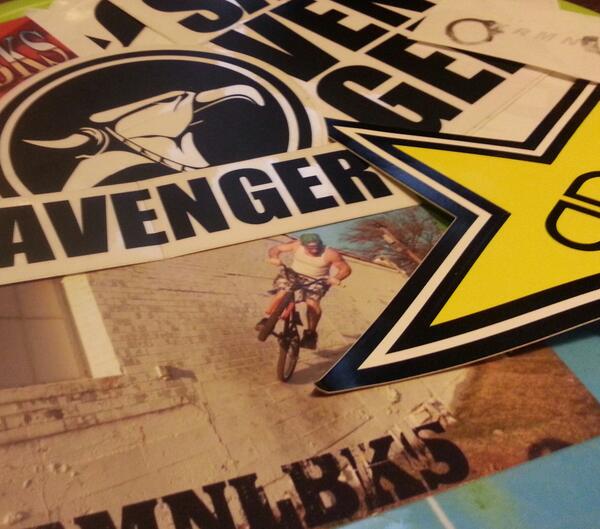 Ross (KRMNLBKS) Twitter