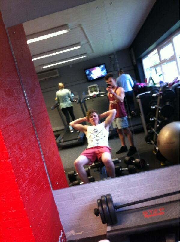 CharlieTurrner tweet picture