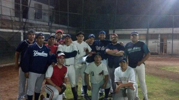 Armadillos_Back's tweet image. Game #2 juego cardíaco, pelea con el umpire, lesionados, un expulsados, nuevos Armadillos, etc.. #chingonsisimo