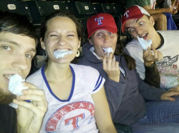 dailywriter23's tweet photo. @theRangersGame http://t.co/IkwLy14QrX