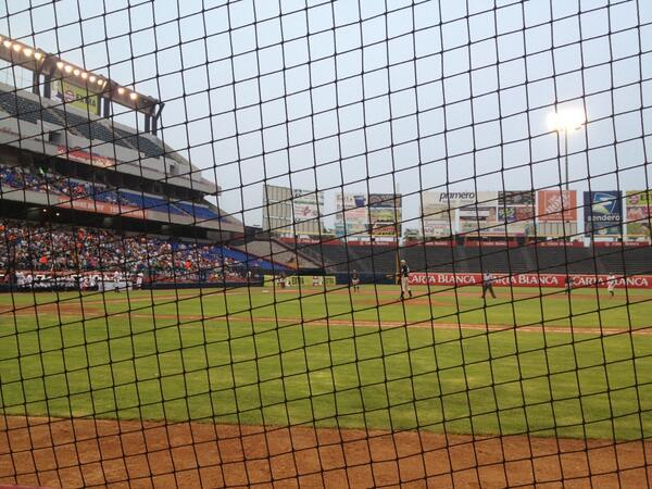 alejandroossio's tweet photo. Palacio http://t.co/JxG6a8Zjkx
