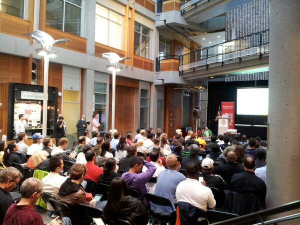 jatisch's tweet photo. At #startupgrind at U. of Washington for the Seattle Tech Meeting. Great for entrepreneurs. http://t.co/YwDnaHPEsx