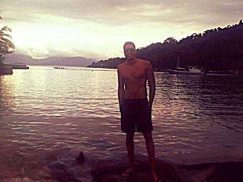 Luis__Borges's tweet photo. Angra dos reís, Brasil excelentes vistas y hermoso paisaje http://t.co/yKVImOUPVc