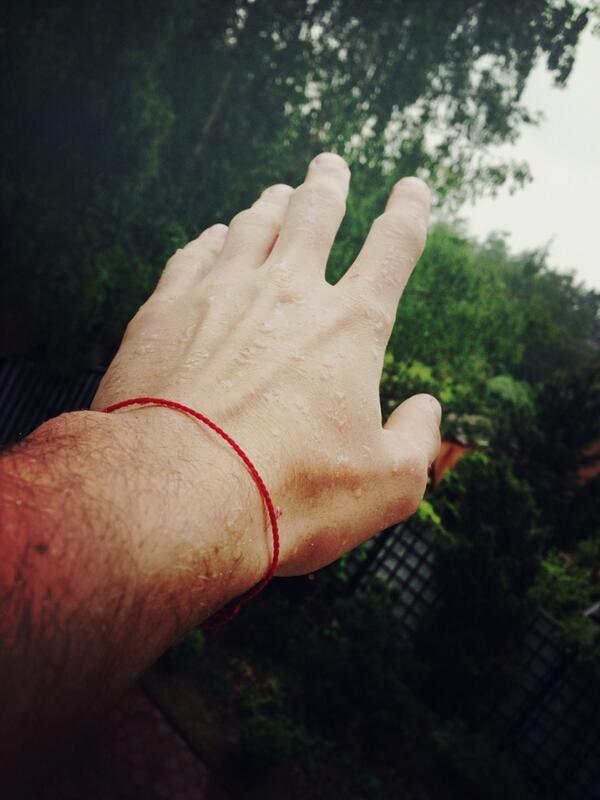 RomaAcornX's tweet photo. Be Quiet and Drive... 🏡 http://t.co/LykxpwqaK1