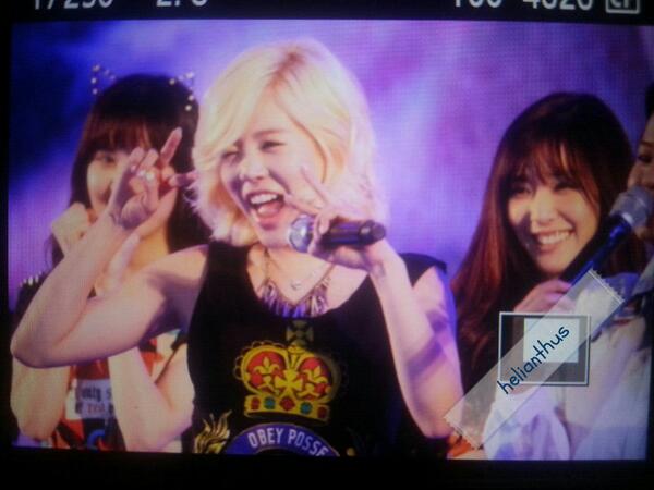 [PIC][22-05-2013]SNSD biểu diễn tại Yakult Korea Festival ở Cheonan Evergreen Resort vào tối nay BK3lnSLCQAE0Oyb