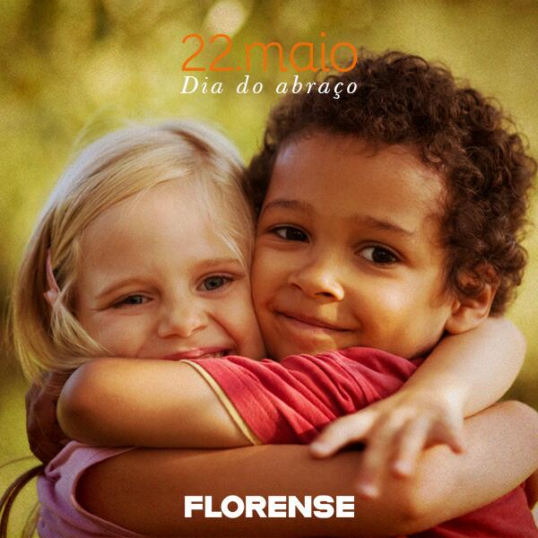 florensemoveis's tweet photo. Um simples abraço faz a diferença. Aproveitem o dia, abram um sorriso e abracem muito! A vocês, nosso abraço! http://t.co/lMpIg7OVNY