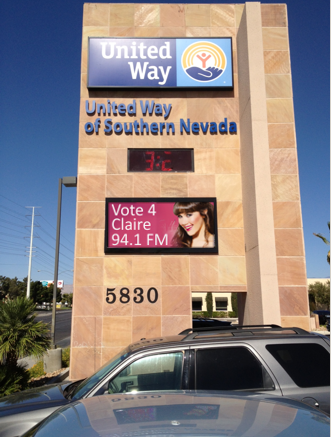 Watch Claire Sinclair's leaked NSFW photo on TwXstars