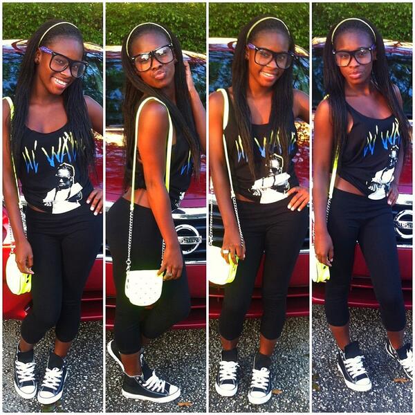 _Shadaye23's tweet photo. “@x_DeJaaaaaa: My wife 😩😘😍“@_Shadaye23: Tell Them Bitches That Be Hating Ian Got No Worriesssss💙😝💚 http://t.co/yG9RUXqtW2””😌😘😘