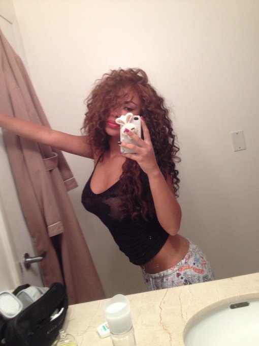 Definitely a night to stay in. #letsGoHEAT http://t.co/lTAZsyACOz<a href="/tag/letsgoheat"class="tags">#letsGoHEAT</a>