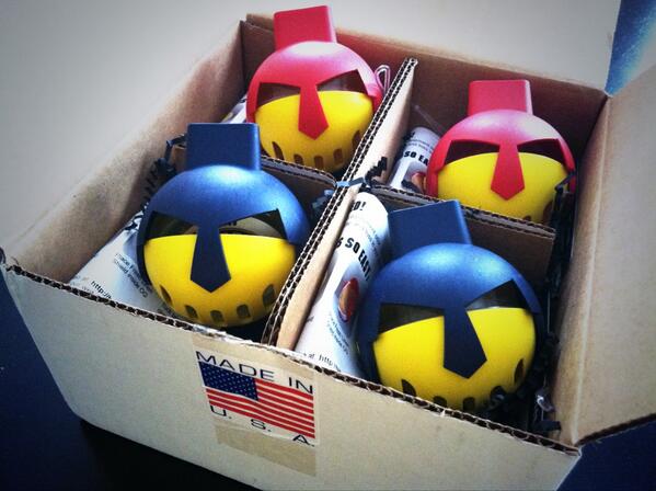 Neal_OB10's tweet image. “@SDNavyGold: @OdorGladiator Thanks for the Navy and Marine themed troops! #NavyGold #lax #geardontsmell http://t.co/wNQIeqpJK5” #BeatNavy