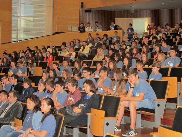 EPS_UdL's tweet photo. Mercat de Tecnologia Lleida 2013. Inauguració. http://t.co/q1FeYWF8xV