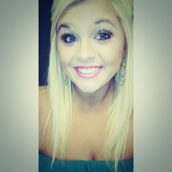 LaArielPatience's tweet image. Know your struggle 👣 #walkwithit