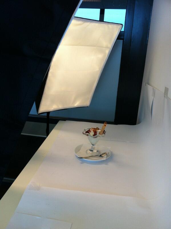 afterfivebv's tweet photo. Lekker hoor even productfoto's maken voor @oudegaper #fotografie http://t.co/87ZEs7U1nz