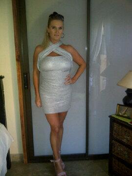 Missprincesskay's tweet photo. Happy Birthday to one amazing women MY MOTHER MY BEST FRIEND <3 hope u have thee best day. My QUEEN http://t.co/JxvWrQElwW