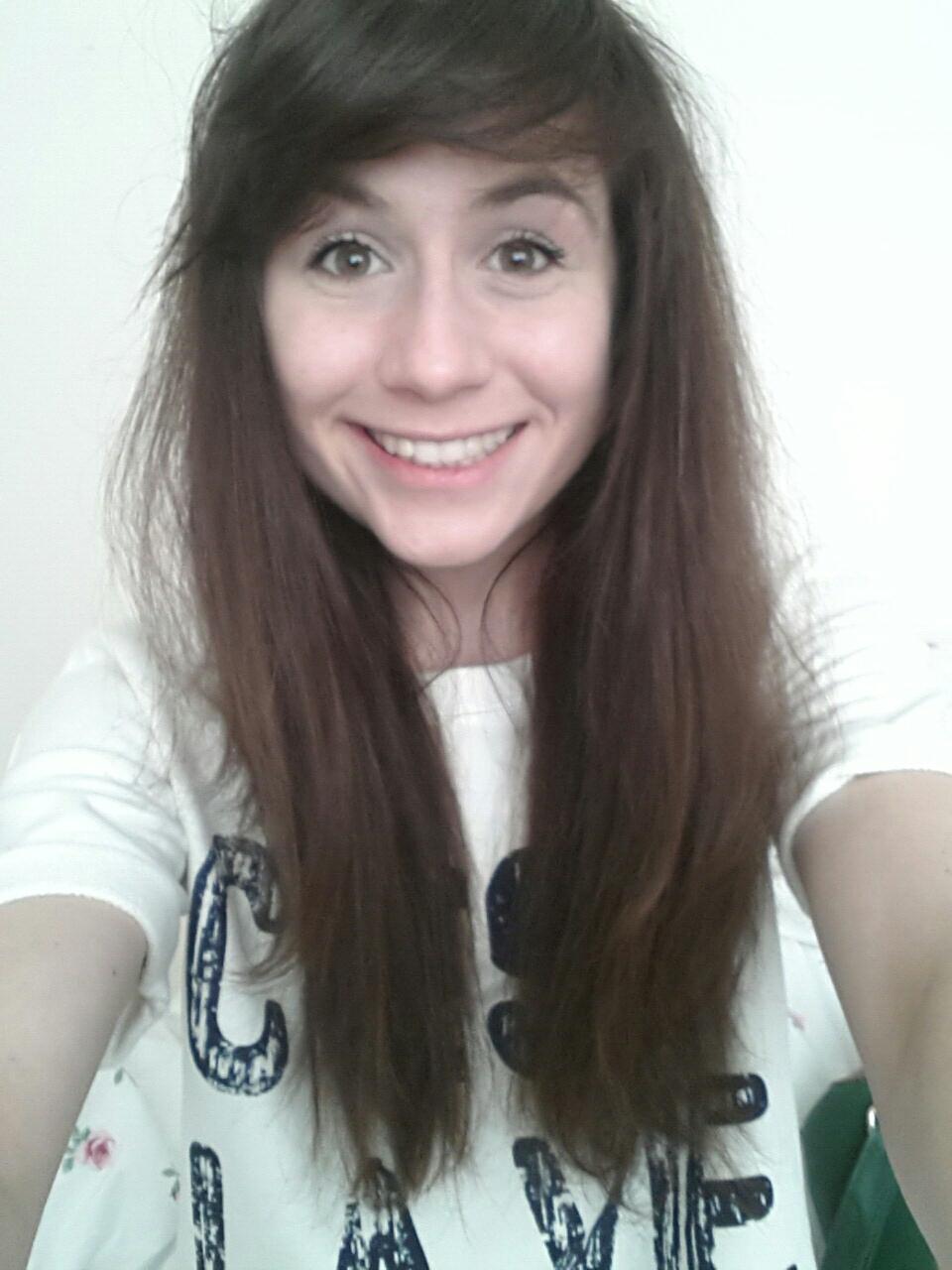 dodie is a hot mess on X: "AHHHHHH NEW HAIR!!! http://t.co/5cNdJbOgdF" / X